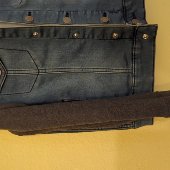 Boys Jean Jacket Size 8 - Picture 3 of 4